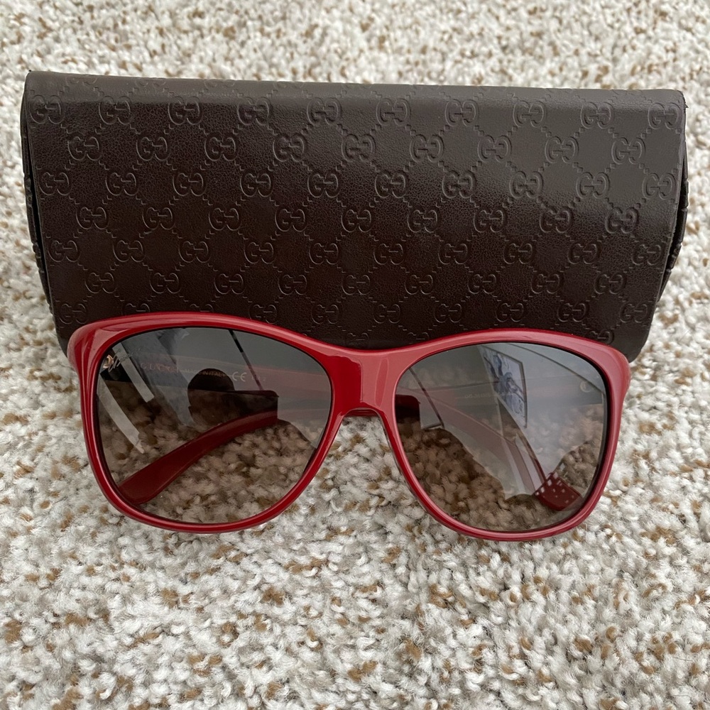 Women’s Gucci Sunglasses